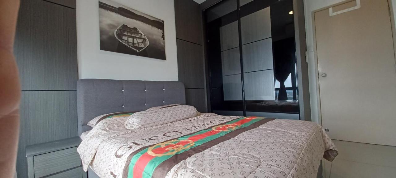 Apartamento Modern Lifestyle Arc Austin Hills Johor Bahru Exterior foto