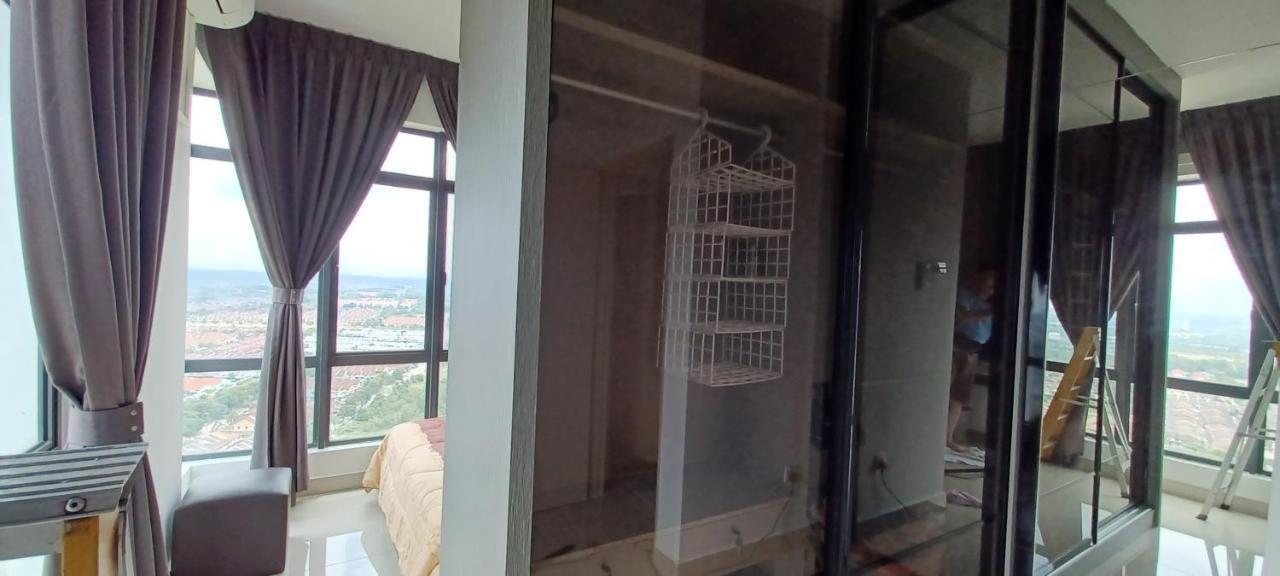 Apartamento Modern Lifestyle Arc Austin Hills Johor Bahru Exterior foto